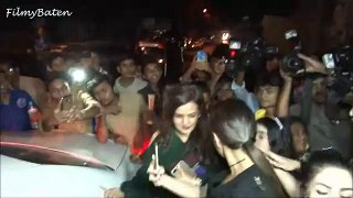 indian actress Sonakshi Sinha_s OOPS MOMENT while sitting in the car.