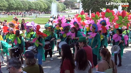 Près de 10 000 personnes rassemblées pour le carnaval de Marseille