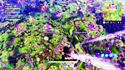 50V50 BEST BATTLE EVER | 25 PEOPLE CHASING ONE SAME GUY!!