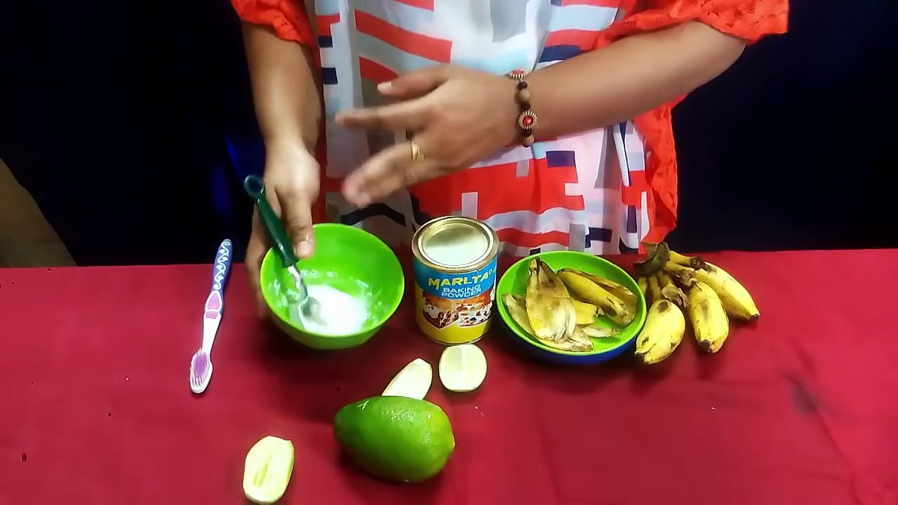 মাত্র ২ মিনিটে মুক্তোর মতো সাদা দাঁত পান _ আপনার হলুদ দাঁতকে স্বাভাবিক ভাবেই সাদা করুন