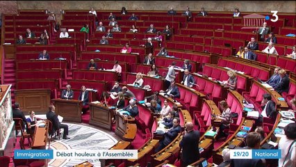 Asile et immigration : débats houleux à l'Assemblée nationale