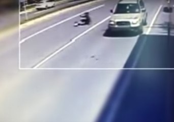 Man Flees Bus, Gets Hit by Car After Alleged Robbery