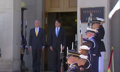 Menhan AS Sampaikan Peringatan Keras untuk Suriah & Korut