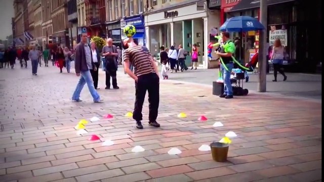 Football Skill - Tricks - AMAZING VIDEOS-Funny videos,Funny vines,Funny videos 2018