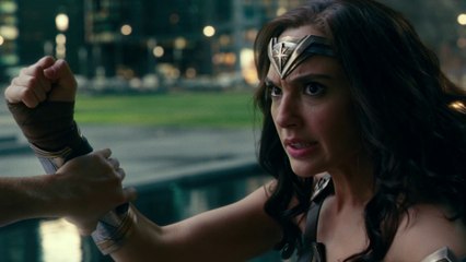 Superman and Wonder Woman Headbutt Scene HD Extended