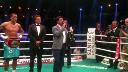 Dünya Boks Şampiyonu İsmail Özen Ve Selahattin Demirtaş