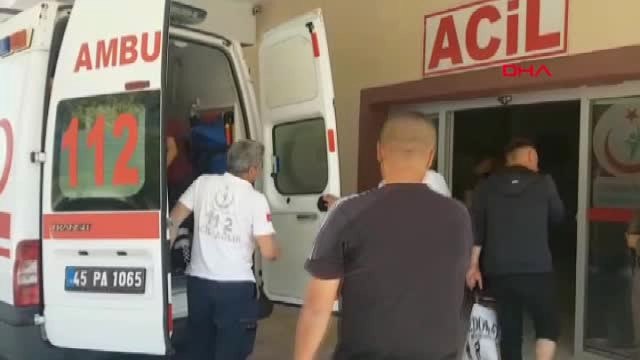 Manisa Tırla Çarpışan Minibüsteki Asker ve Korucular Yaralandı Ek