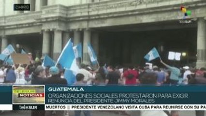 Guatemaltecos exigen la renuncia del presidente Jimmy Morales