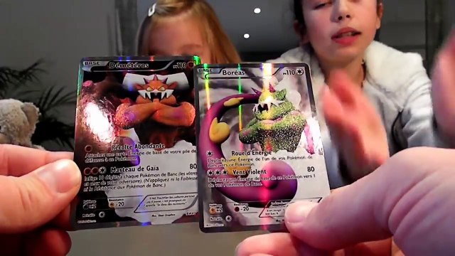 Figurines et cartes pokemon RARES ! (unboxing)