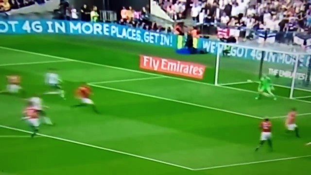 Dele Alli FORNITE Celebration (DELE ALLI DOES THE FLOSS) *Fornite Dances in Football*