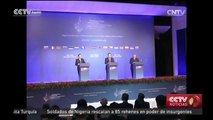 Primer ministro de China，Li Keqiang，explica los resultados de la cumbre
