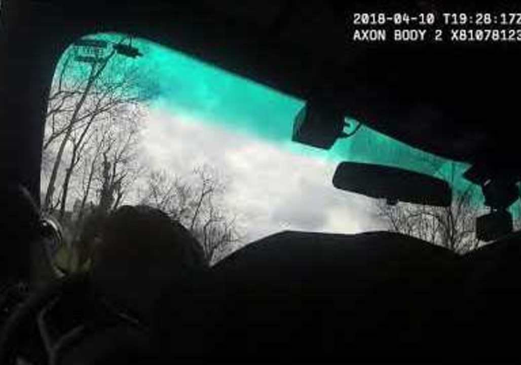 Cincinnati Police Investigating Why Cops, After Stuck Teen's 911 Calls, Stayed in Car During Search