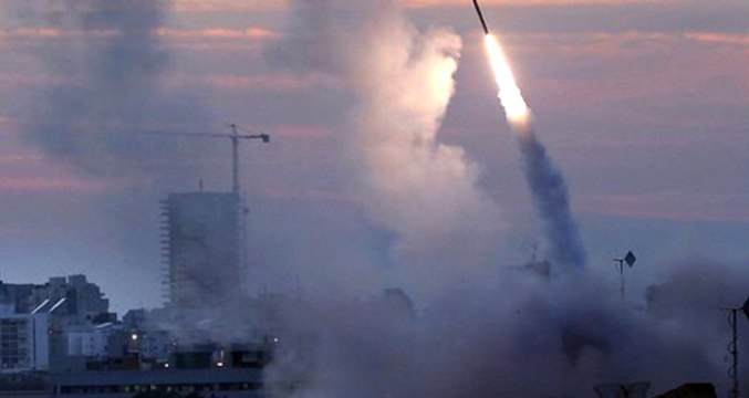 Suudi Arabistan'a Yemen'deki Husiler Tarafından Balistik Füze Atışı Yapıldı