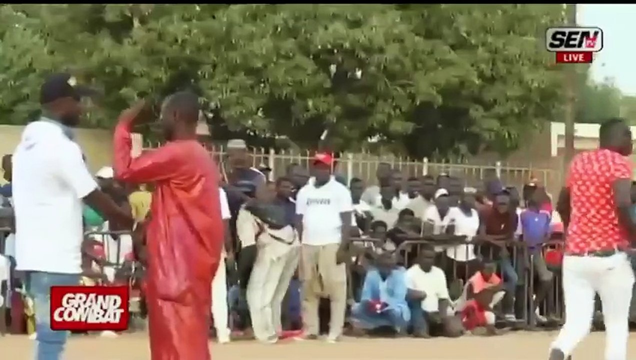 Oubliant de renouveler sa licence, ce lutteur pleure à chaudes larmes