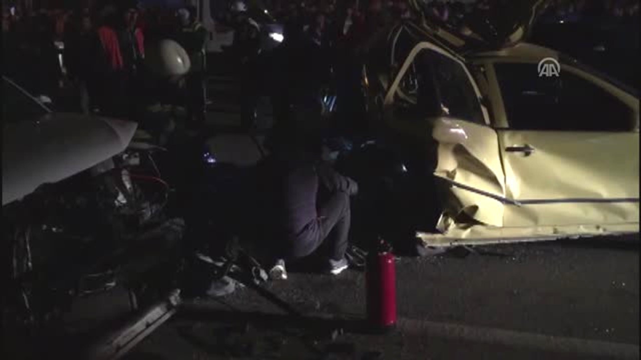 Zincirleme Trafik Kazası: 22 Yaralı - Çorum