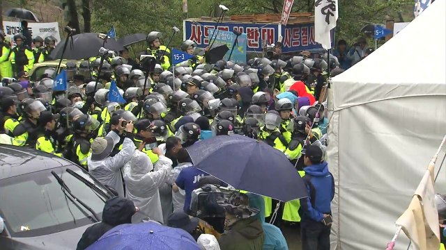 성주 '사드 기지' 진입로 확보...곧 공사 장비 반입 / YTN