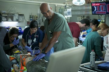 Code Black - S03E01 Season 3 Episode 1 | CBS Stream
