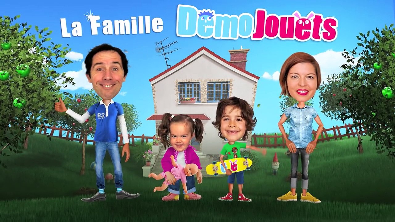 DESTINATION SURPRISE des VACANCES - COCO le VOYAGEUR MYSTÈRE part avec La Famille Démo Jouets