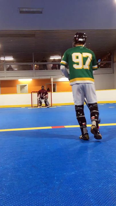 Remplacant Falcons contre Sylvain Clouet