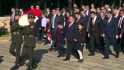 Milli Eğitim Bakanı Yılmaz çocuklarla Anıtkabir'i ziyaret etti - ANKARA