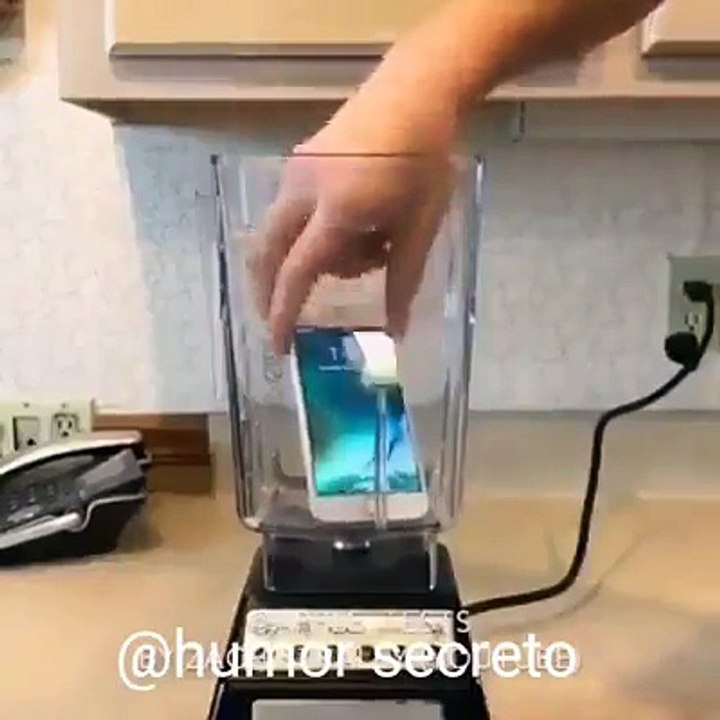 Iphone X Vs Mixer machine