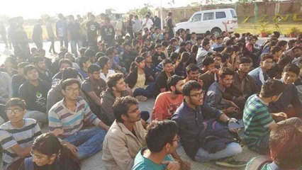 Delhi IIT छात्रों ने छोड़ी नौकरी, Political Parties को देंगे चुनौती | वनइंडिया हिंदी