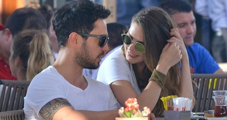 Murat Boz'dan Ayrılan Aslı Enver, Annesiyle Fotoğrafını Paylaştı