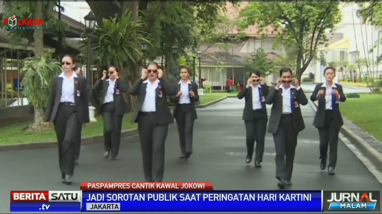 Jokowi Dikawal Paspampres Cantik di Hari Kartini