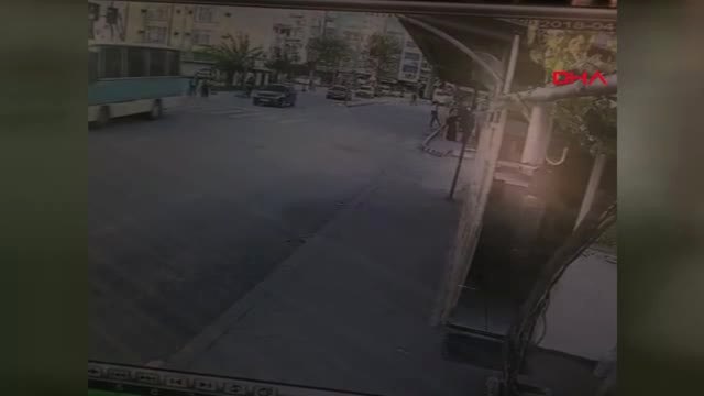 Kocaeli-Otomobilin Çarptığı Bisikletli Çocuk Yaralandı