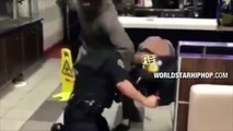 Un policier essaye d'arrêter un homme dans un fast food mais reçoit une raclée à la place