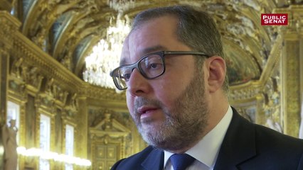 « Ce gouvernement réduit le droit d’asile », dénonce le sénateur Rachid Temal