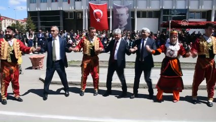 23 Nisan Ulusal Egemenlik ve Çocuk Bayramı - KARS