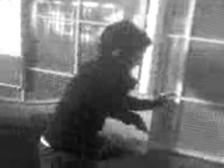 khalil danse la tecktonik avec son ombre