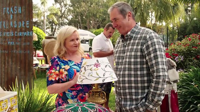 Neighbours 7824 | April 19, 2018