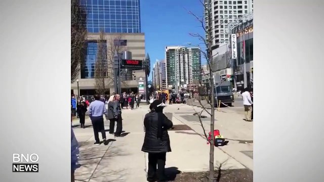 RAW VIDEO: Van Strikes Pedestrians in Toronto, at Least 8 Injured