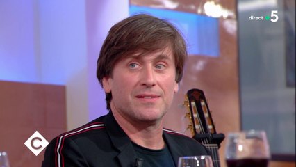 Thomas Dutronc : son retour en musique ! - C à Vous - 23/04/2018