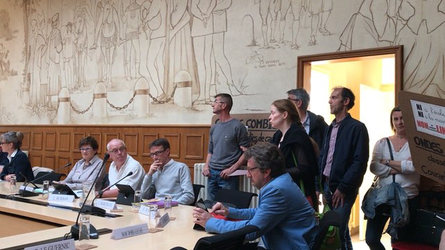 Altercation au conseil municipal entre opposants au compteur Linky et élus