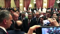 TBMM'de 23 Nisan Resepsiyonu - Cumhurbaşkanı Erdoğan ile Bahçeli'nin sohbeti - TBMM