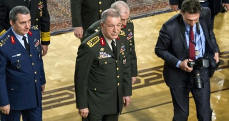 Genelkurmay Başkanı: TSK'nın Sosyal Paylaşım Sitelerini Takip Edin