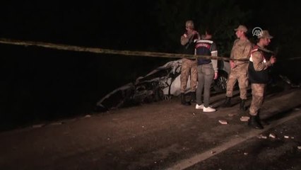 Otomobil ile Mermer Yüklü Tır Çarpıştı: 2 Ölü