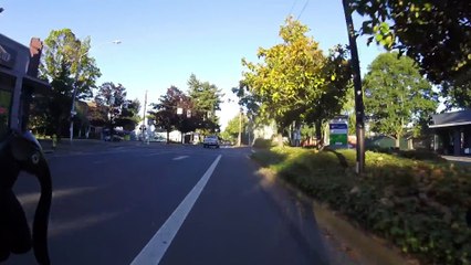 Guy Road Rages on Cyclist