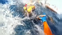 Migranti: salvataggio in alto mare
