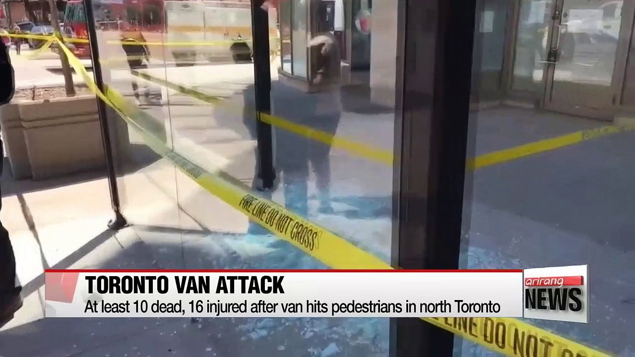 At least 10 dead, 15 injured after van hits pedestrians in north Toronto