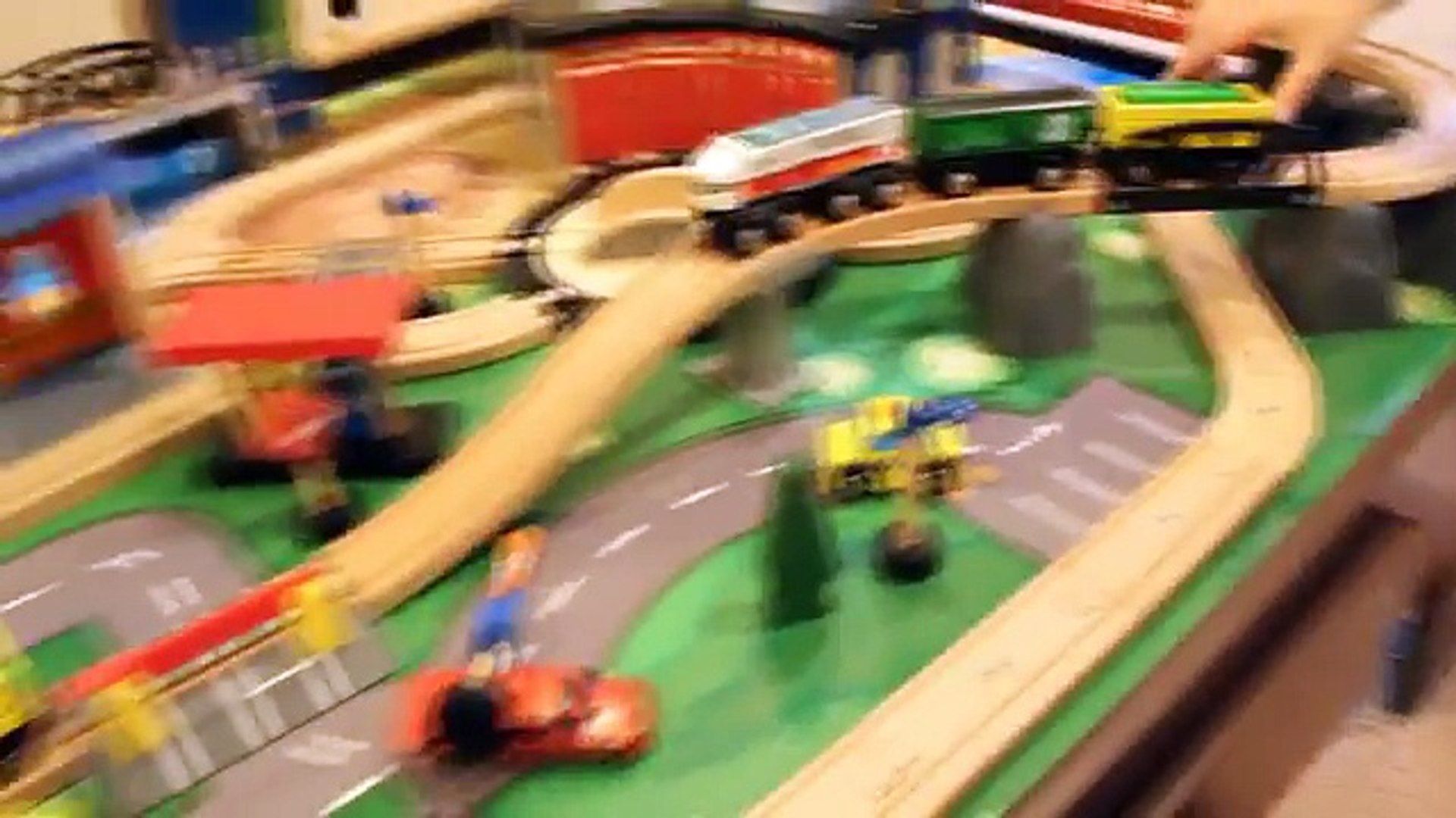 imaginarium mountain train table