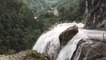 Une cascade très dangereuse au Népal