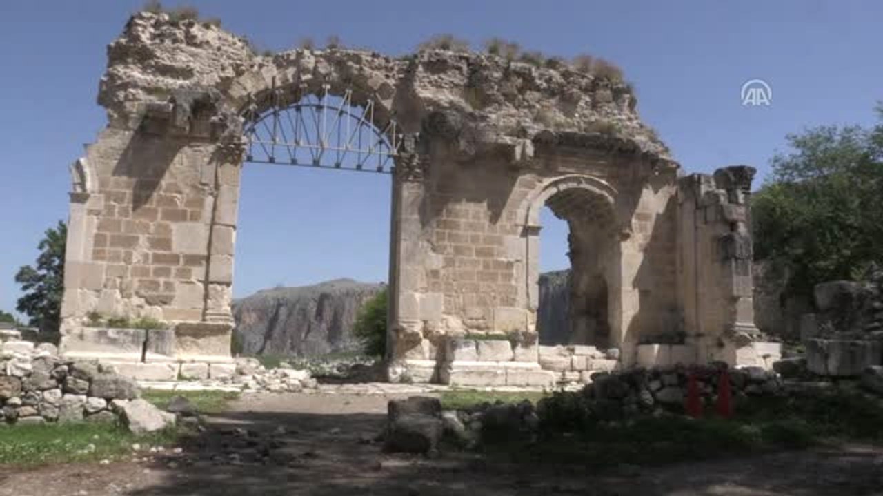 Anavarza İçin Hedef "Unesco Kalıcı Miras Listesi"