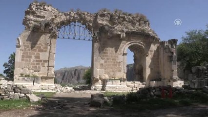 Anavarza İçin Hedef "Unesco Kalıcı Miras Listesi"
