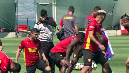 'Takımıma katkı sunduğum için daha mutlu oluyorum' - İZMİR