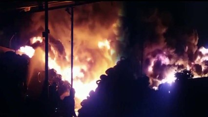 तेलंगाना की रबर फैक्ट्री में भीषण आग, 100 करोड़ के नुकसान की आशंका