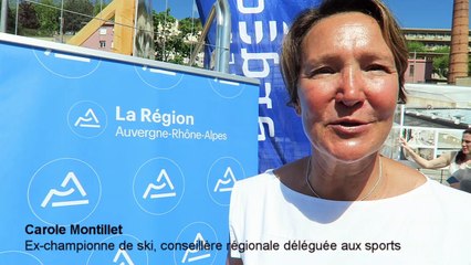 L'ex-championne de ski, Carole Montillet pose la première pierre du centre aquatique